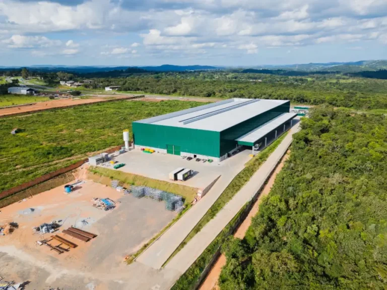 Galpão Logístico 11.000 m² – foto 1 – T&C Engenharia