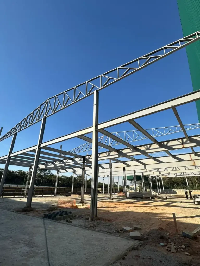 Mezanino Administrativo 2.200 m² – foto 1 – T&C Engenharia